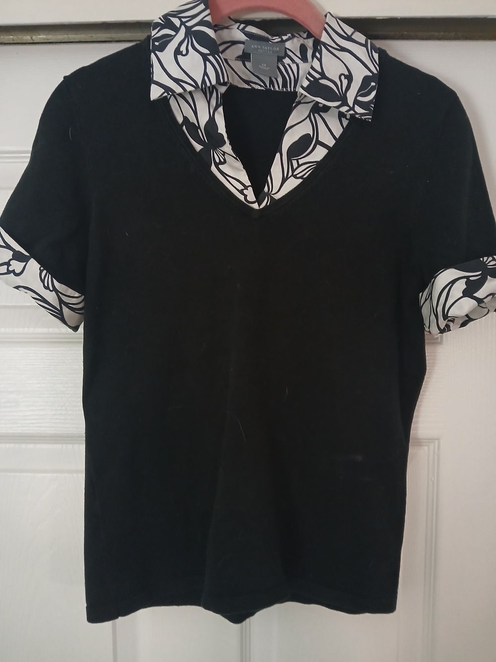Ann Taylor Black Short Sleeve Blouse with White Floral Trim